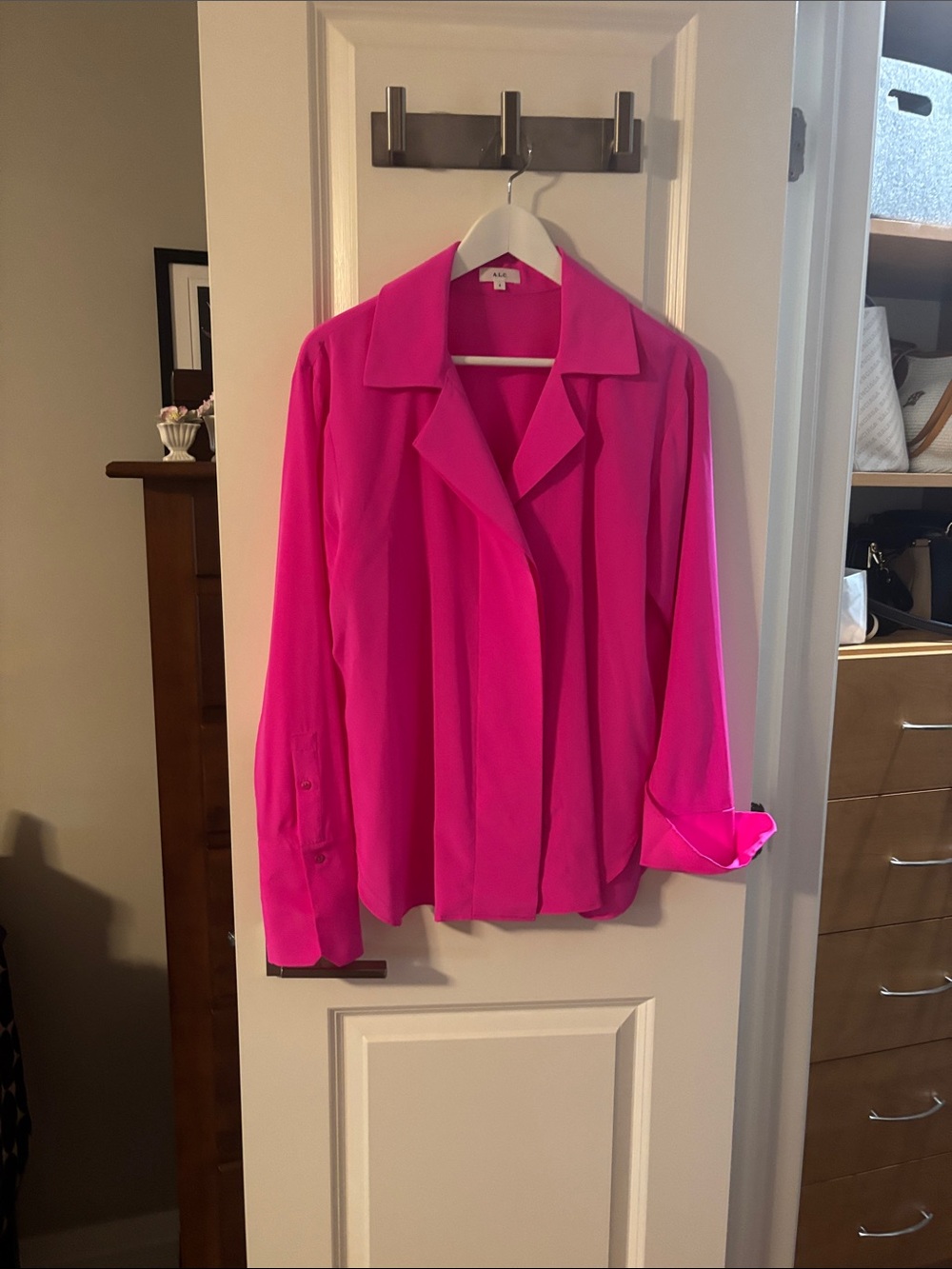 ALC Women’s Bright Pink Collared Blouse - Unbranded